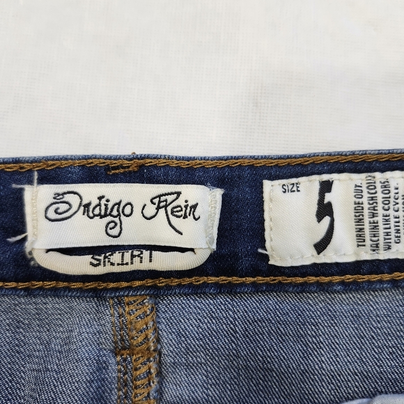 Indigo Rein Size 5 Blue Jean Mini Pencil Skirt Casual Style - Picture 7 of 8